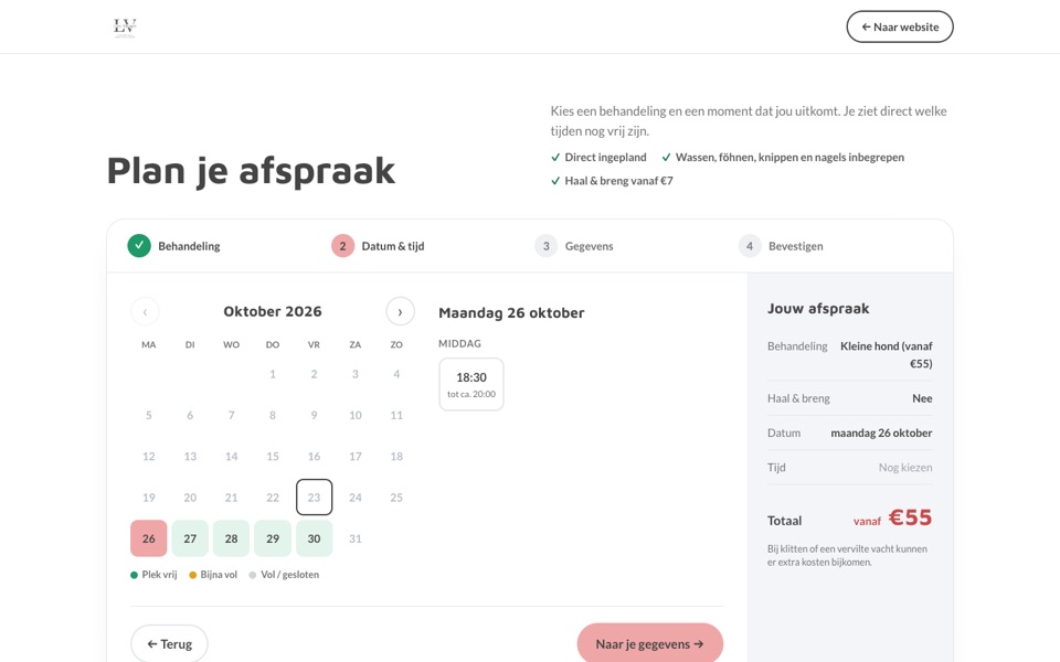 Stap Datum en tijd van de planner: een maandkalender met vrije dagen in groen, de vrije tijden van de gekozen dag en rechts een overzicht van de afspraak.